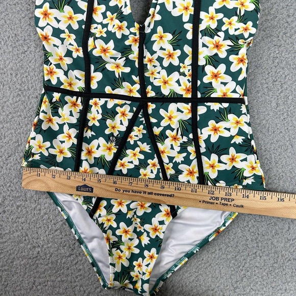 Cupshe Swimsuit Women Size Medium Green Floral Young and Vigor Print One Piece - Picture 4 of 12